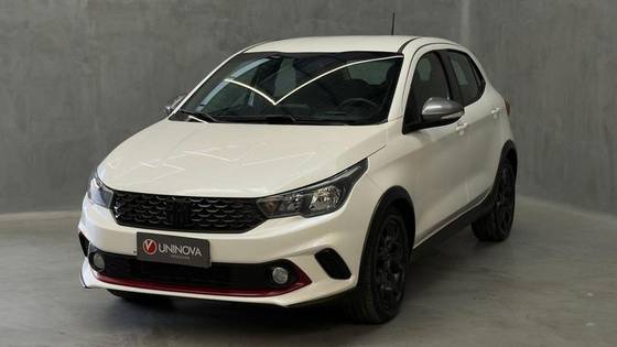 FIAT ARGO 1.8 E.TORQ FLEX HGT AT6